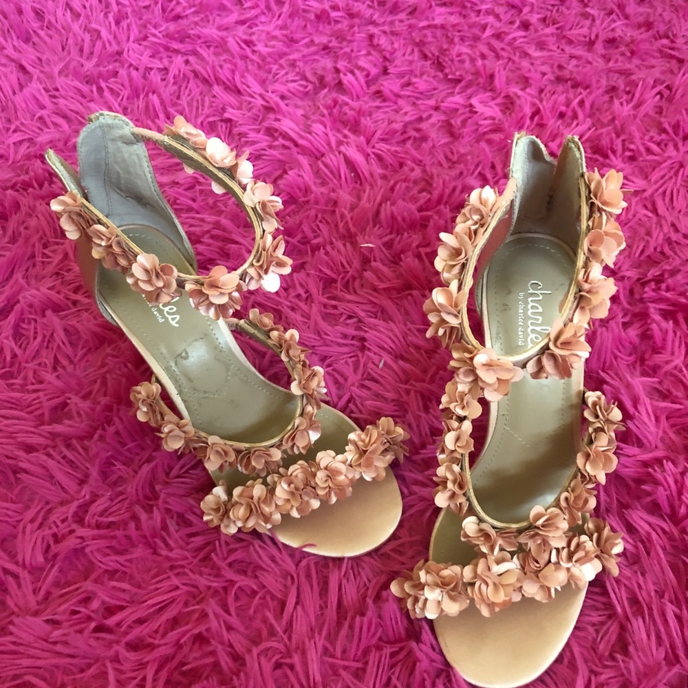 Women shoes